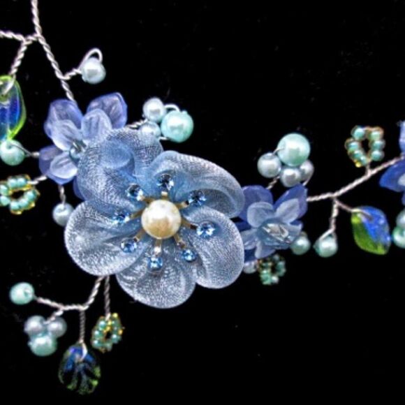 FRENCH HAND WIRED GLASS BEAD FLORAL NECKLACE - Picture 6 of 12